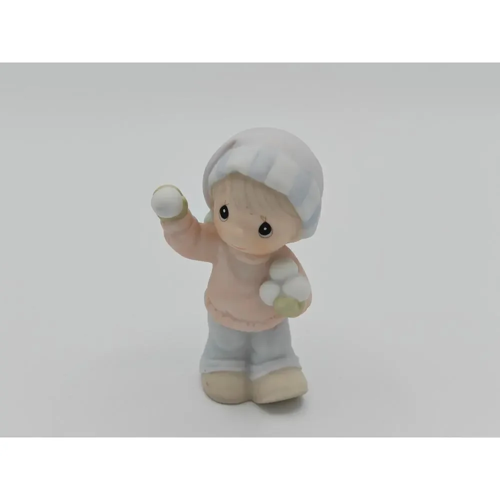 Sugar Town Sammy Boy with Snowballs 1992 Precious Moments Figurine 528668‎